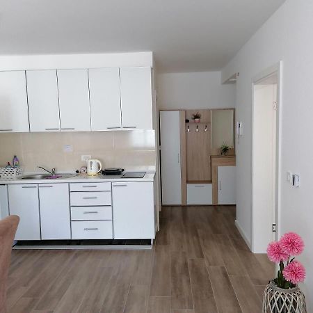 Apartament Riki Dream Dobra Voda Zewnętrze zdjęcie